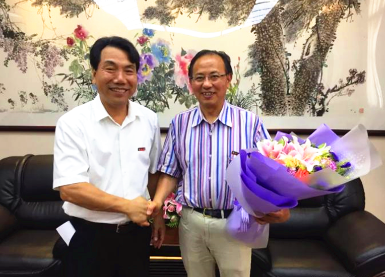 安徽一山村3500人26名博士34名硕士334名大学生？