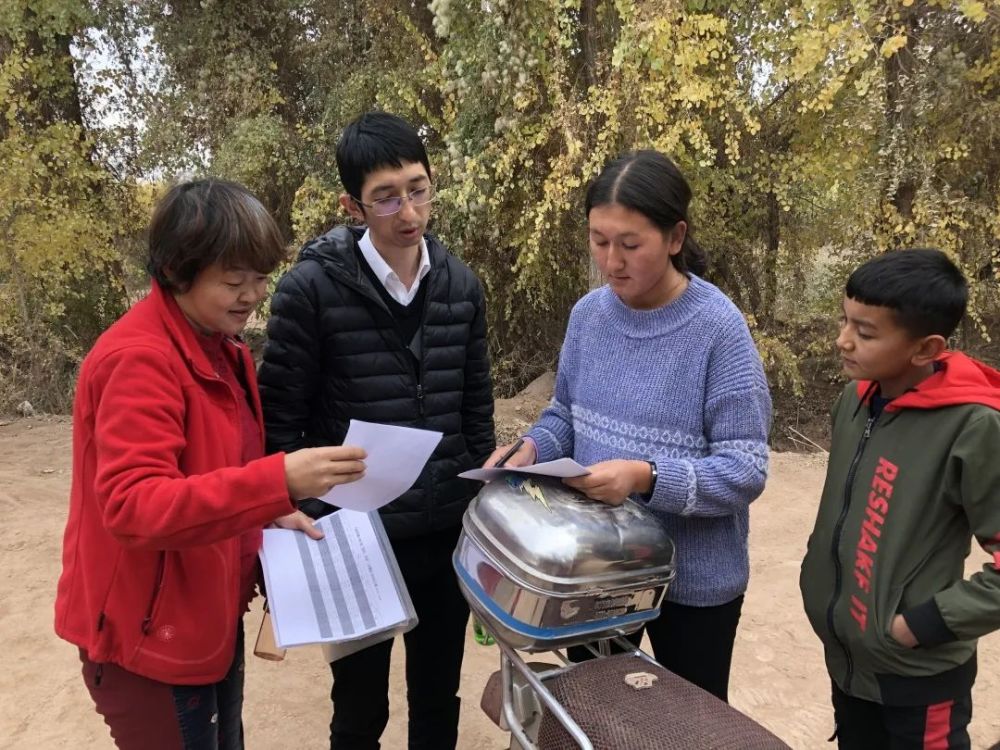 曾晓青奋斗在西北绽放青春光芒援疆人物