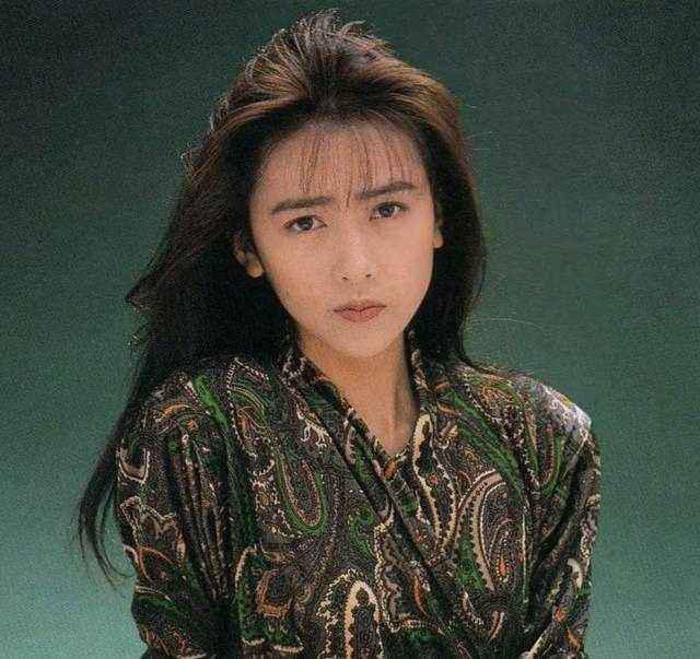 工藤静香"毁容式"变老?看了她的旧照才明白什么是神仙