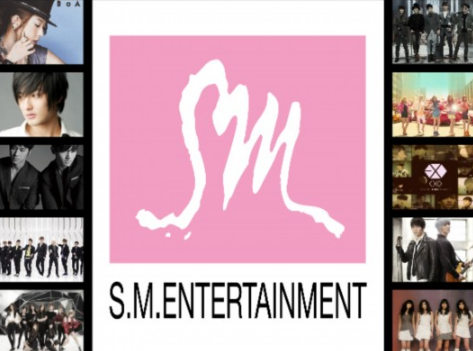 现在看来,原来是是新女团的logo.