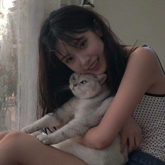女生头像/招桃花的女头