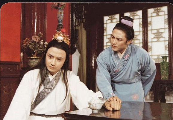他饰演87版《红楼梦》的柳湘莲:面如秋月,本是宝玉的第一人选