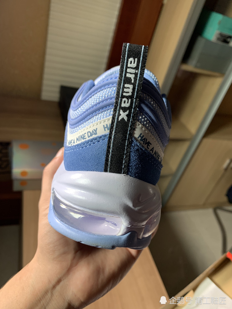 nike air max97笑脸雾霾蓝,始于颜值,终于才华!