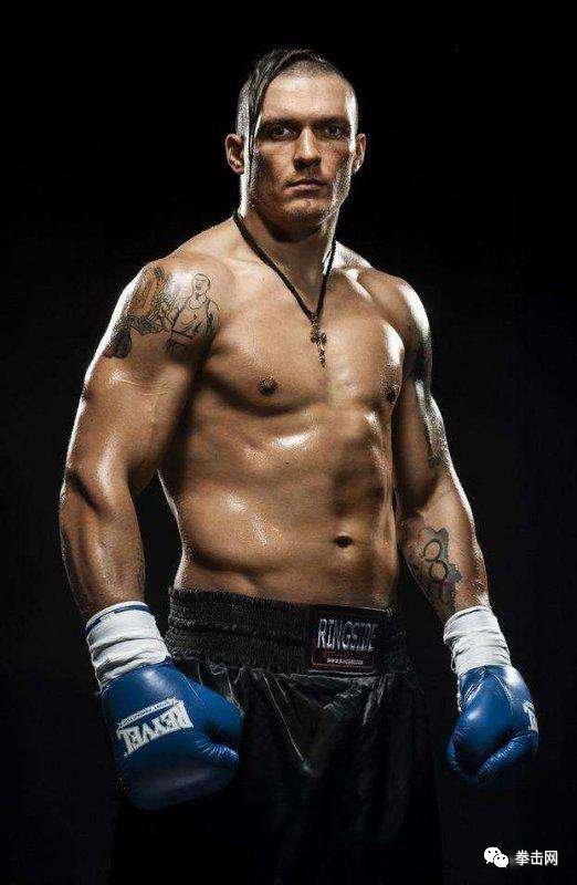 打开腾讯新                    ; 在ufc245比赛中获胜的"小鹰"哈比布