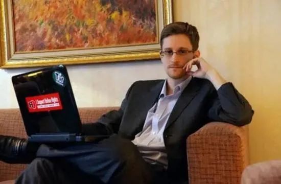 斯诺登：“大逃杀”落幕，流亡生活大揭秘