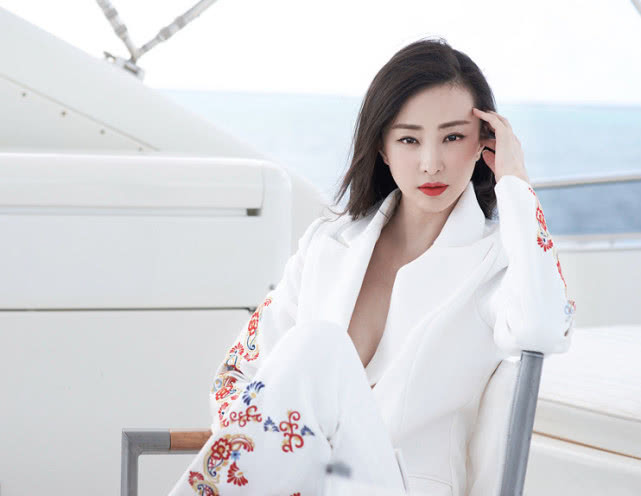 成语什么媚上_媚薬美女叫什么名字(3)