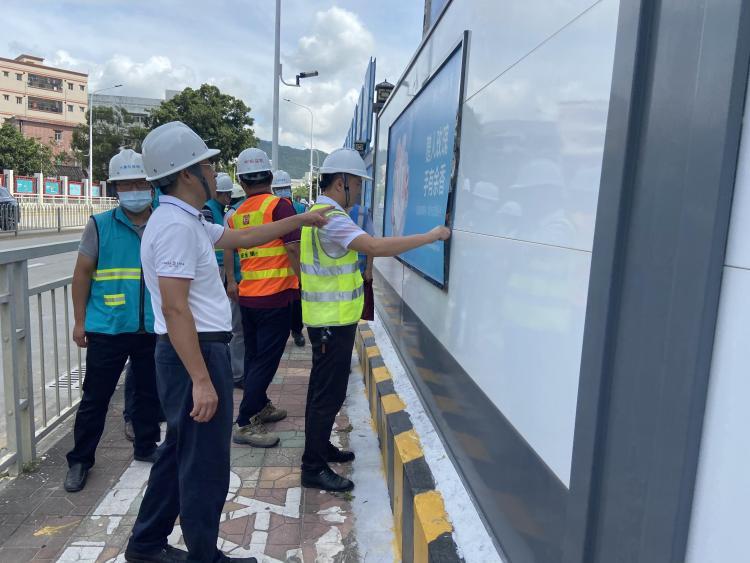 环卫排名_环卫工人图片