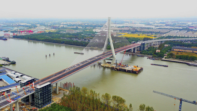 黄浦江第13座大桥上海昆阳路越江大桥正式通车附近居民过江仅需约5