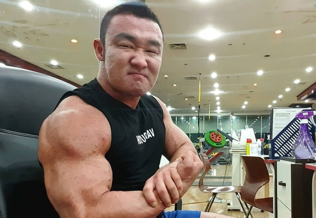 31岁韩国健美先生突传死讯,死因疑为拔罐引发败血症