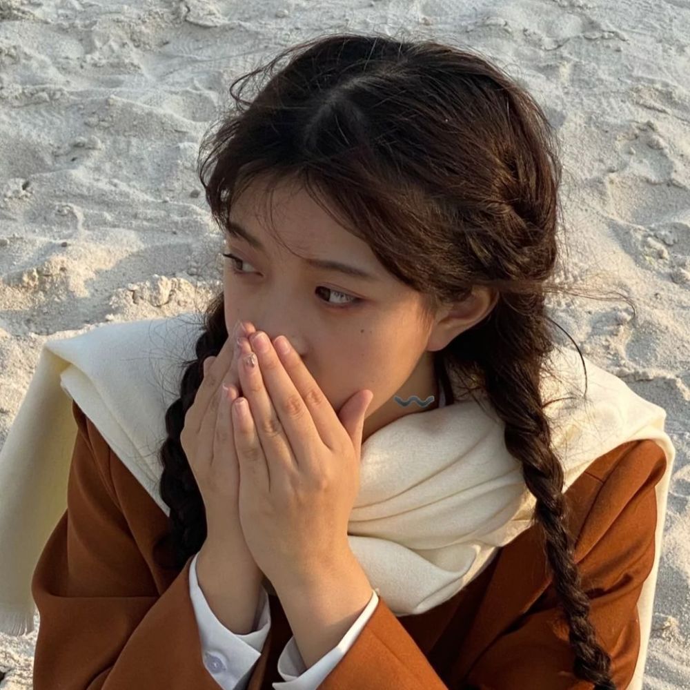 适合冬天用的女生头像