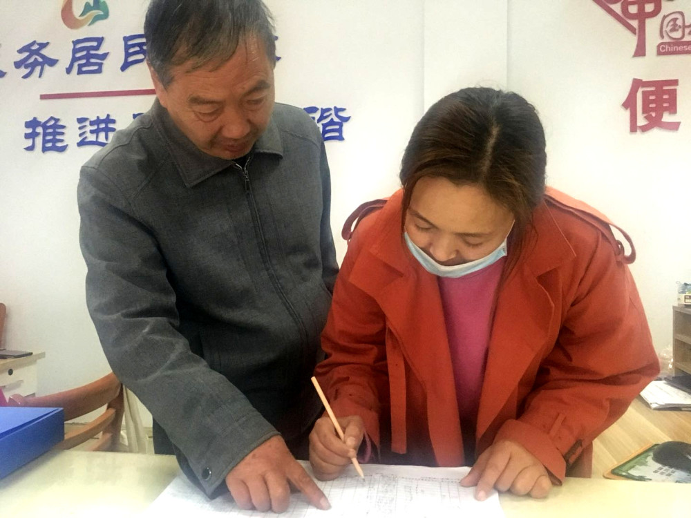 甘肃江人口_甘肃人口分布图
