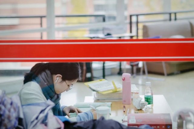四川大学表情包,有点儿意思