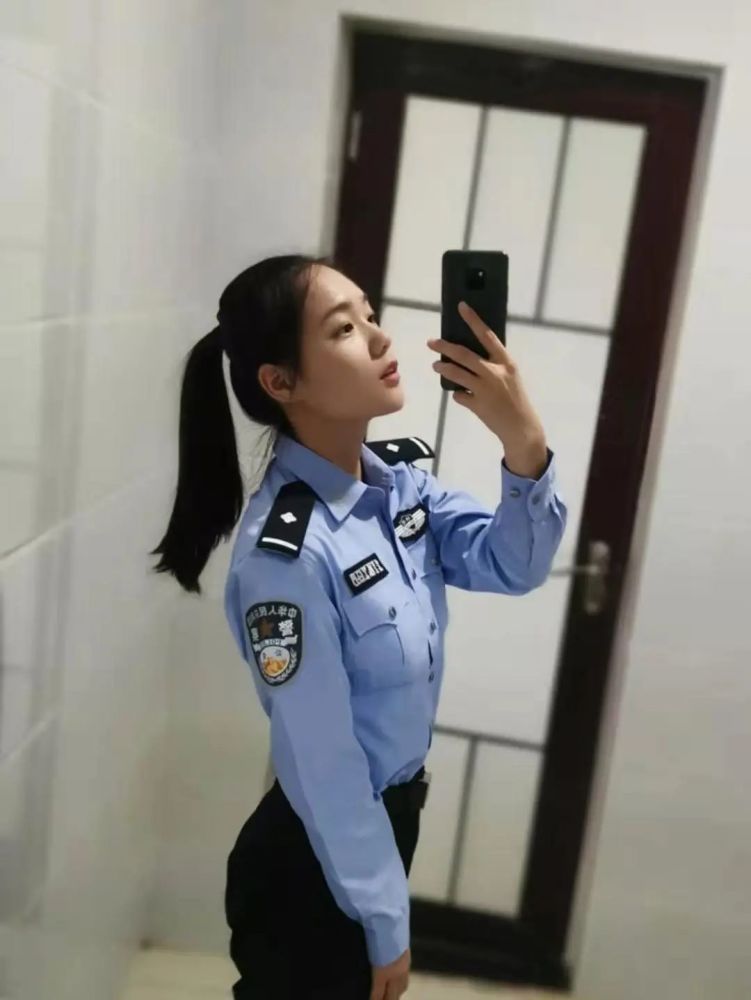 【警花来了】宜宾西所 张文秀:与其在踌躇中枯萎,不如在前进中绽放