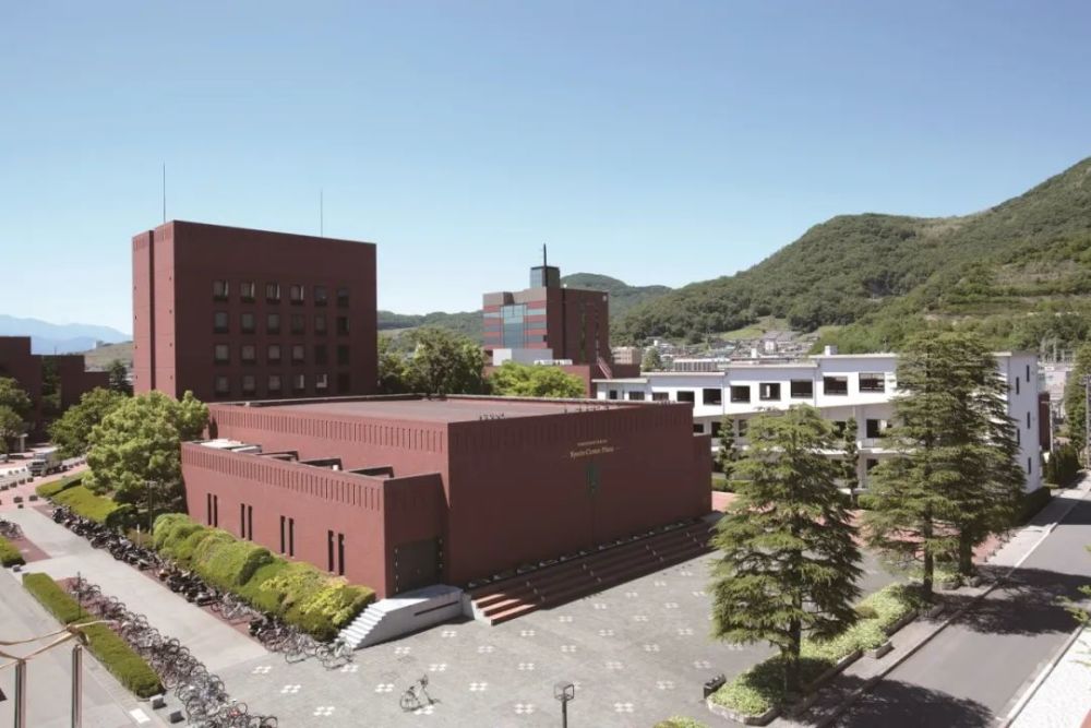 山梨学院高中,大学2021年入学考试安排