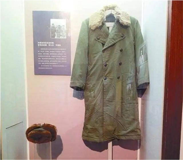 抗日战争时期,我军是否缴获了大量日军的大衣?
