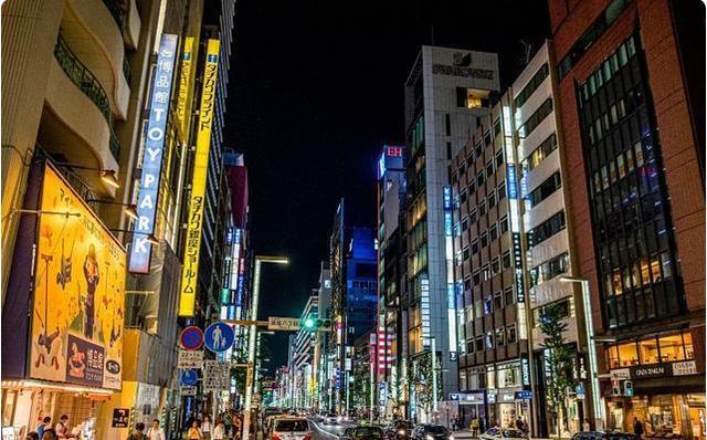法国哪个城市有1000万人口_法国人口分布图(2)