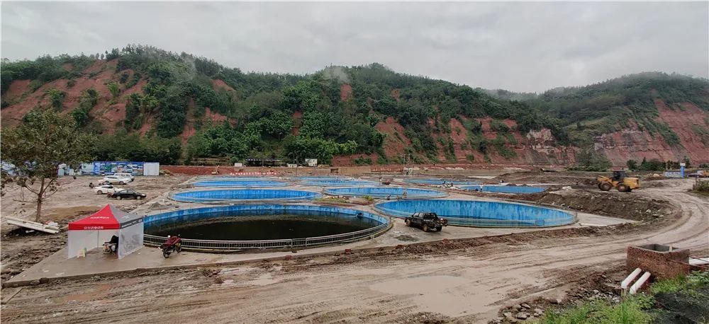雅安各区县人口_雅安职业技术学院