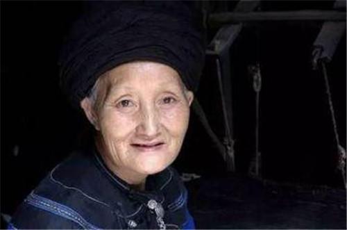 中国最后一个压寨夫人,16岁嫁给土匪头子,孀居64年从未后悔过