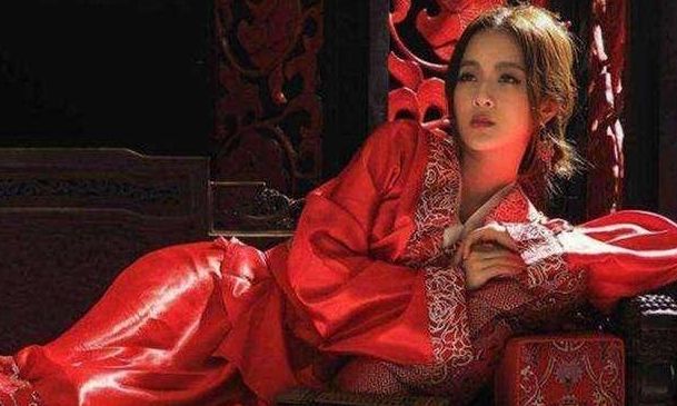 古代富人为什么养家妓?有件妻子不能做的事,只有她们