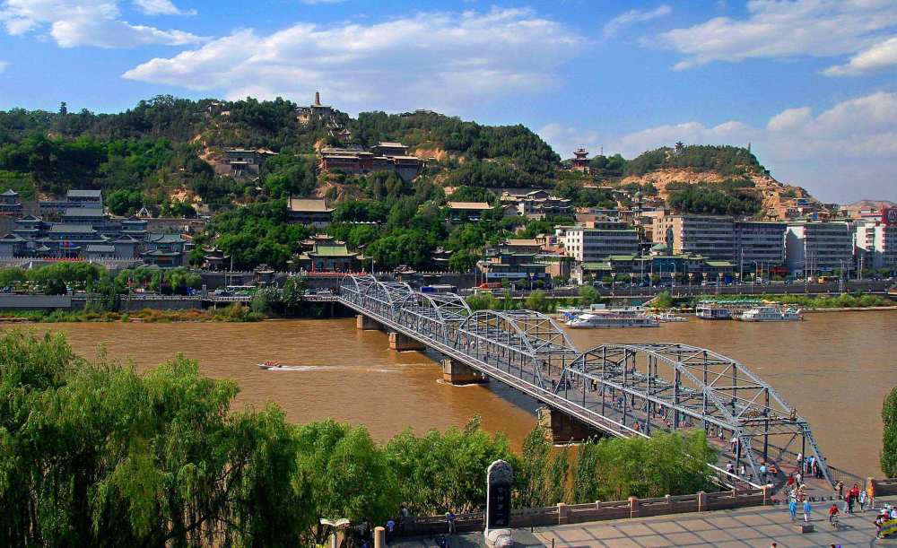 兰州中山桥,让河道内无法走大船,有人想"抬"桥,专家说