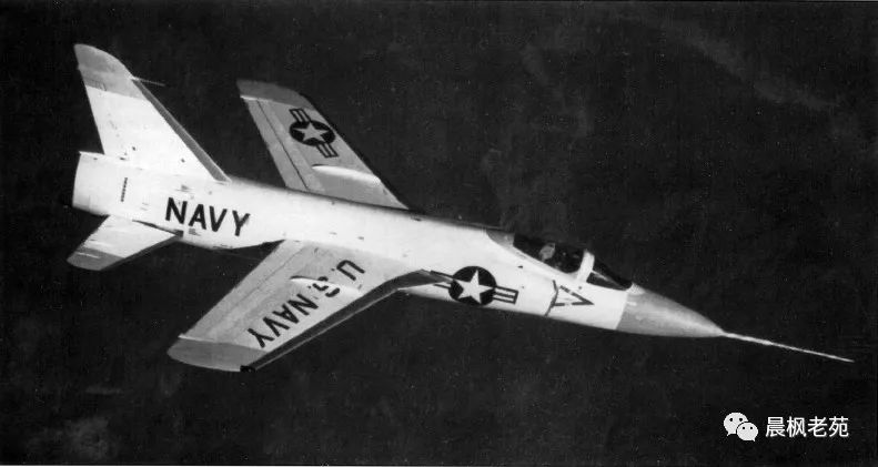 格鲁曼f11f"虎式"是美国海军的第一种超音速战斗机,但只能在浅俯冲中