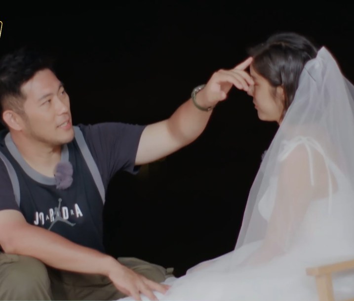 赵奕欢婚纱照_赵奕欢性感