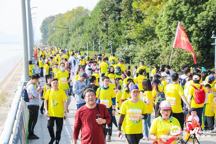 今天杭州1.5万人徒步最美绿道,杭州毅行大会