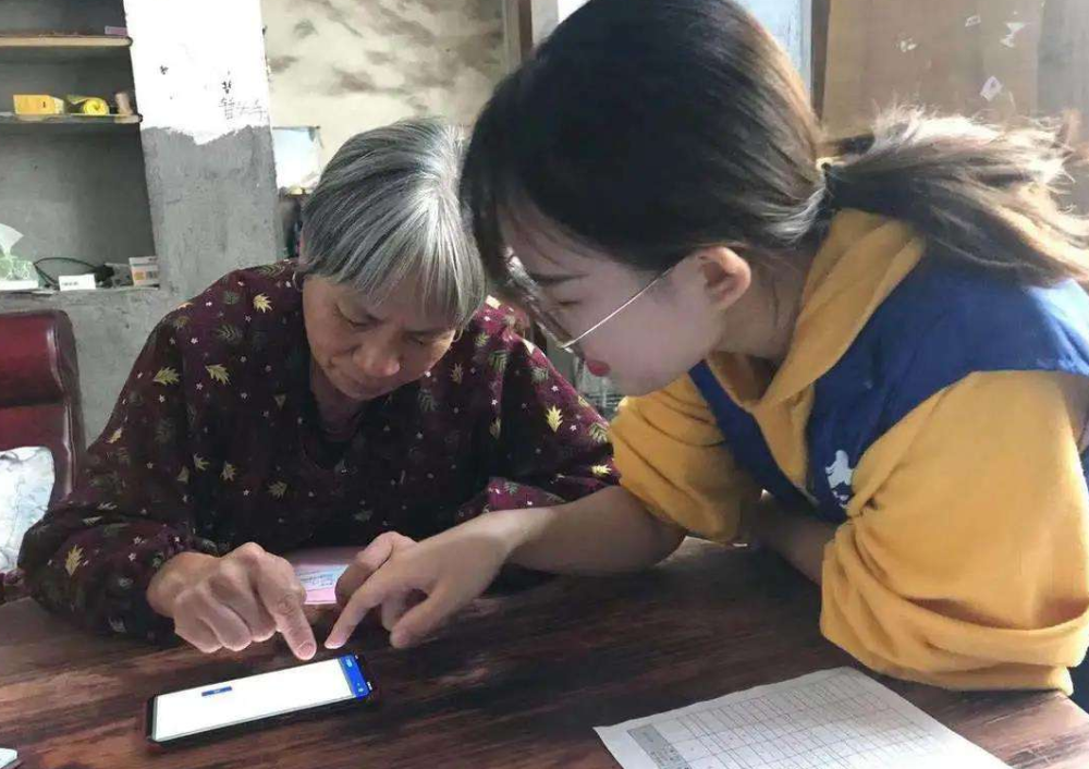 人口普查员太难了_我太难了图片(2)