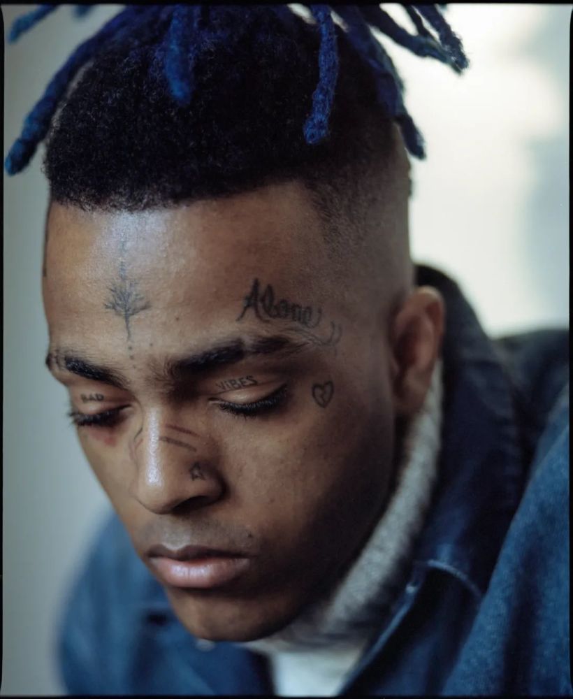 歌手XXXTENTACION图片,XXXTentacion图片 消费已故歌手xxxtentacion新歌?网友:x妈别吃人血馒头