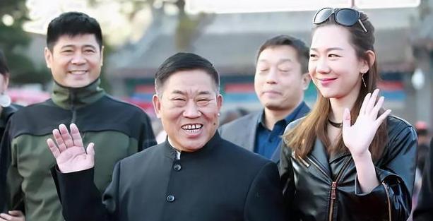 国家一级演员杜旭东,因"嘴歪"成坏人专业户,女儿却貌美如花