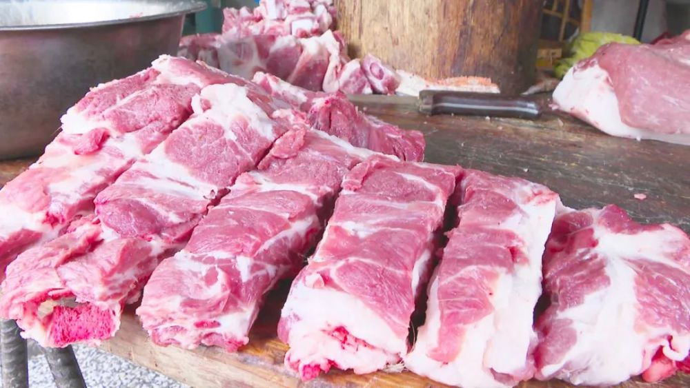 淅川猪肉只要10多元/斤?