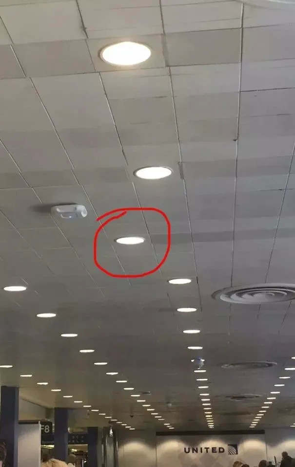 有什么正当的理由这样安装灯?