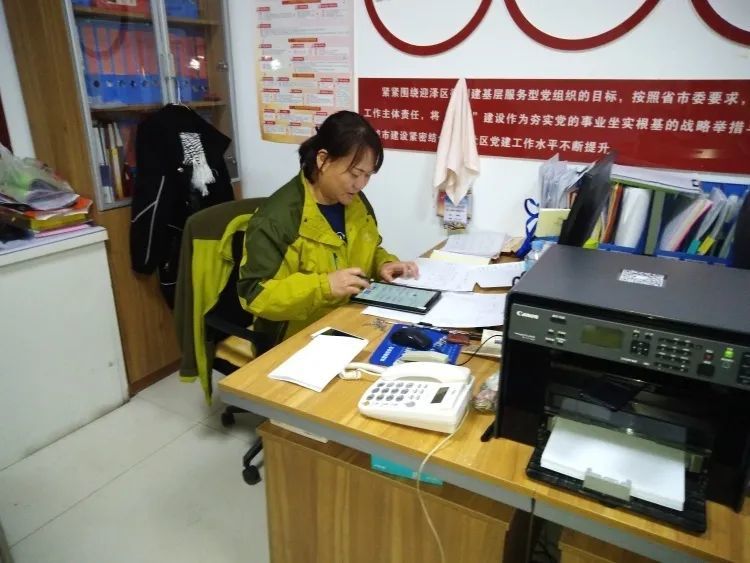 人口普查登门入户_人口普查入户图片