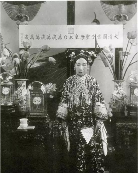 慈禧长啥样?历史上最全画像和照片告诉你