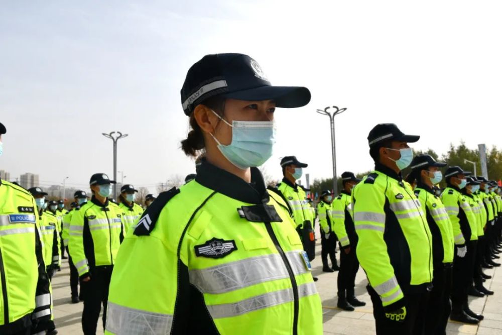 【一线传真】火速围观!库尔勒市公安局骑警警务实战技能大比武,飒!