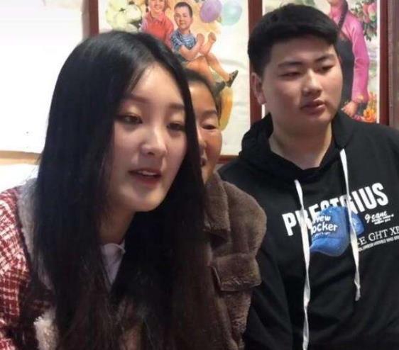 大衣哥儿媳陈亚男:我们不要礼物,也不带货