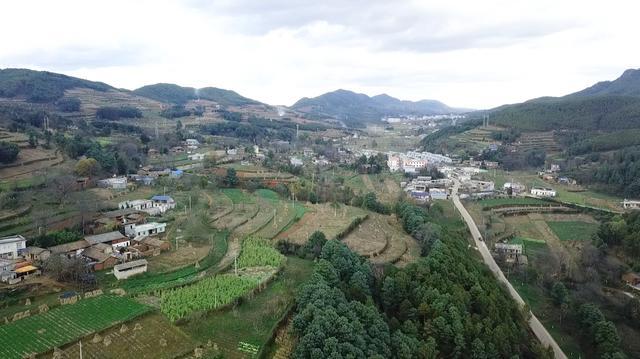 大坪村会泽|马路|半坡村会泽|马路|水口村会泽|马路|尖山村会泽|马路