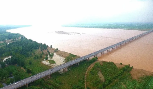 河南经济总量在黄河流域占_河南黄河流域图(2)