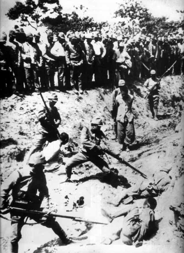 历史真相:1937年日军在南京实施暴行的罕见照!