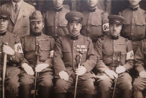 日本大佐有多大权力,带多少兵?为何日本军官宁当大佐也不当少将