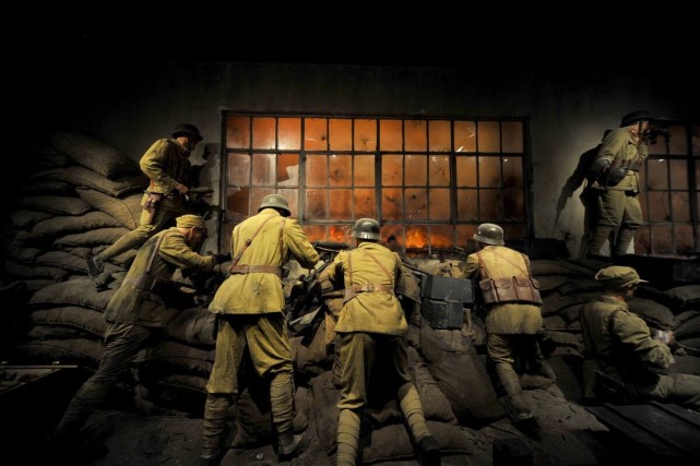 2010年,最后一位八百壮士幸存者逝世,生前说自己很