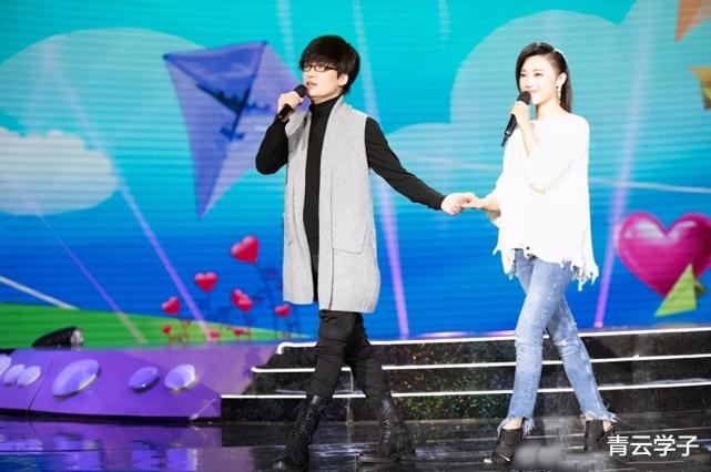 玖月奇迹王小玮换新搭档,同台表演配合默契,王小海将何去何从?
