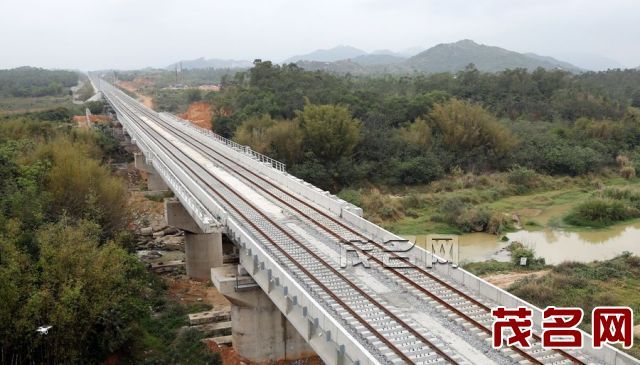 阳江652米高铁隧道完工!深茂铁路预计明年6月