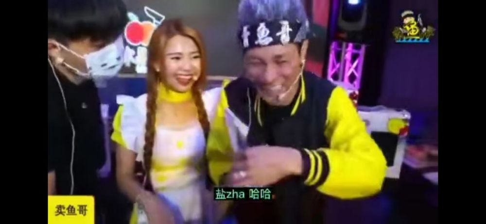 "卖鱼哥"王雷和他的"一生之敌"朱振义现实中正面对线!