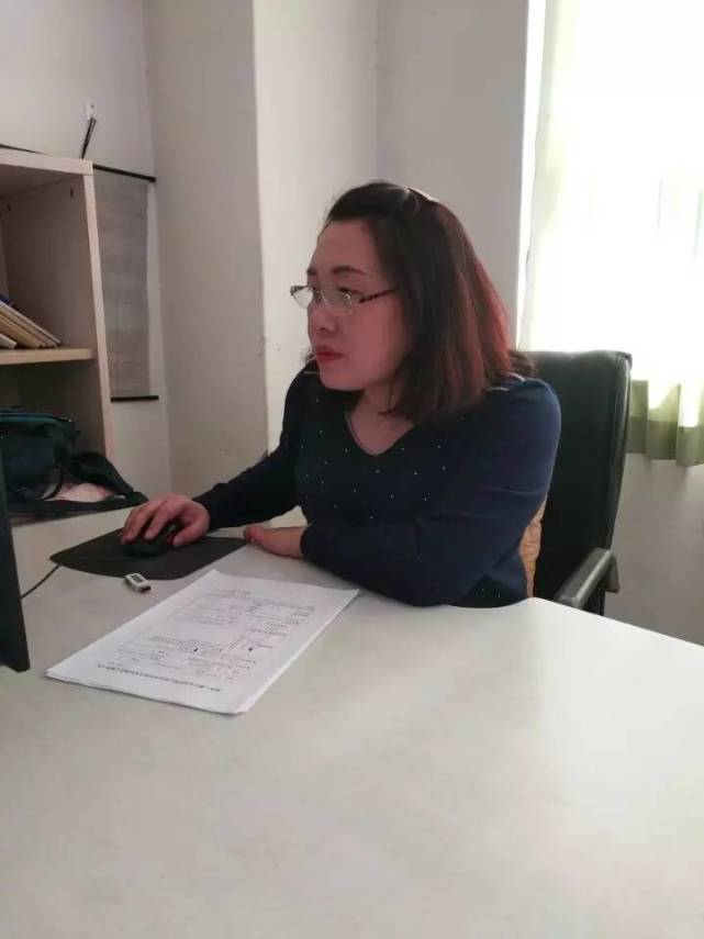 保定:父亲建校 女儿教书 特教老师一守就是32年