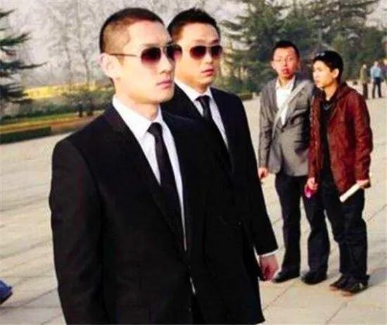 和周迅谈过恋爱继母是晴格格京城四少之一的王烁去哪了