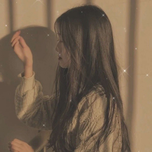 冰冷静美 女生头像