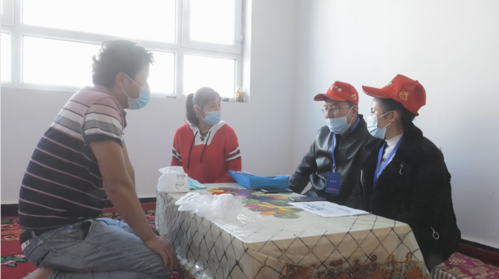 做人口普查员好做吗_人口普查员证件图片(3)