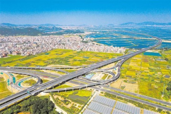 潮汕环线高速进入收尾阶段 计划年底建成通车