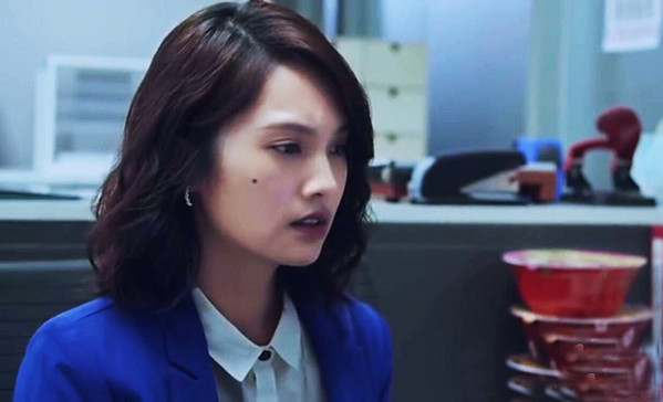 杨丞琳在电视剧《荼蘼》饰演郑如薇.